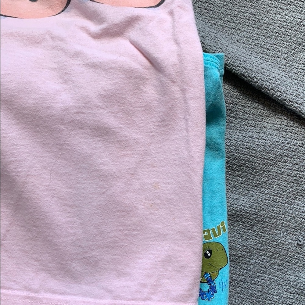 Great cond. girls sz XS & S tshirts - Picture 6 of 6